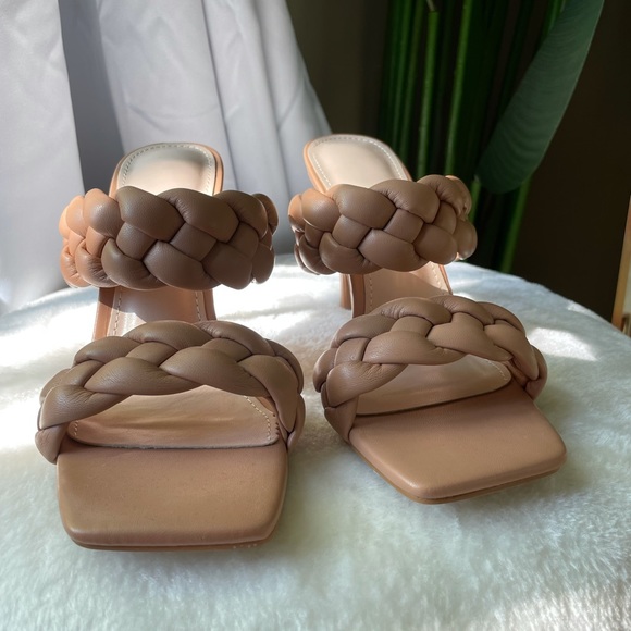 Women’s Square Toe Double Braided Strap Sandal Mules - Picture 2 of 4